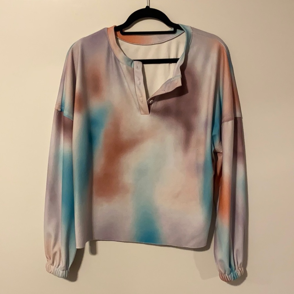 Cropped Henley style tie dye top